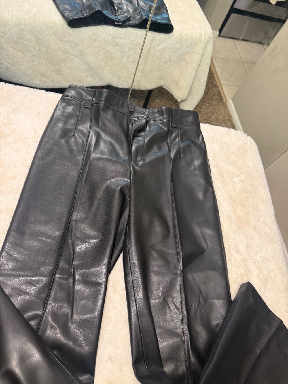 ZARA Black Faux Leather High Waist Straight Leg Pants Size L